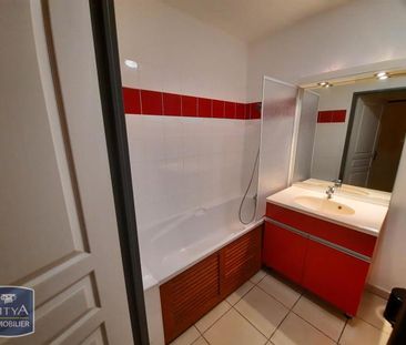 Location Appartement 1 pièce 21m² ST DENIS 97400 - Photo 3