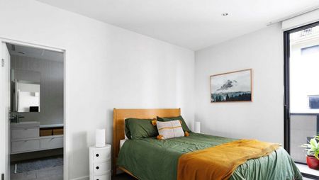 Oversized one bedroom home in Fitzroy’s coveted ‘Cherry’ building - Photo 5