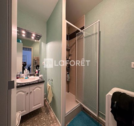 Apartment - Photo 2