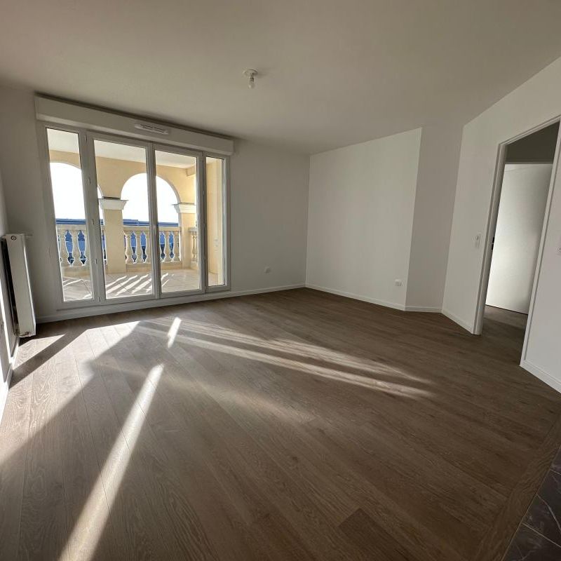 Location Appartement 3 pièces 57m² LE PLESSIS ROBINSON 92350 - Photo 1