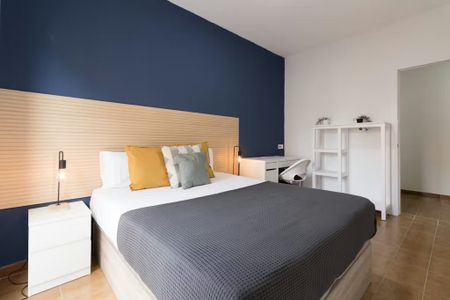 Carrer de Tossa, Barcelona, Catalonia 08032 - Photo 5