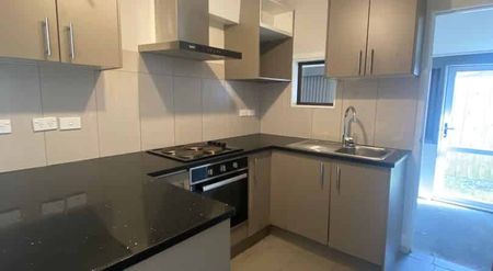 MANUREWA, 2 BEDROOMS - Photo 5