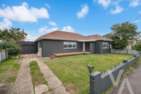 71 Hanbury Street, Mayfield NSW 2304 - House For Rent | Domain - Photo 4
