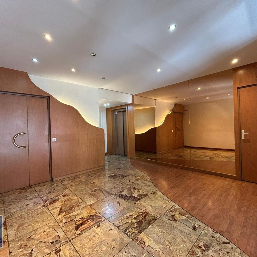 Location Appartement 2 pièces 51m² BRIVE LA GAILLARDE 19100 - Photo 1