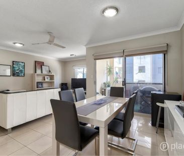 2 Bedroom Unit in the Heart of Nundah - Photo 6
