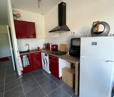 Location Appartement 2 pièces 46m² ANDERNOS LES BAINS 33510 - Photo 2