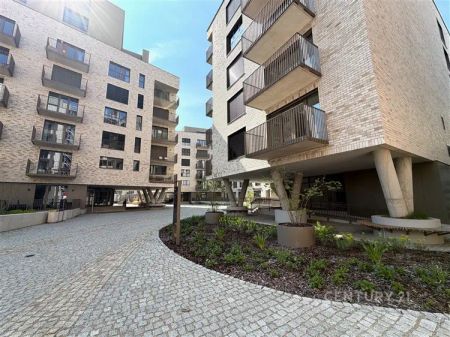 Moderní 2+kk v Pekárenském dvoře s recepcí a fitness - Fotografie 3