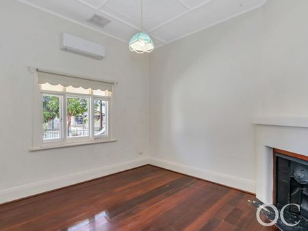 Open The Door to Character Living in Prospect - Photo 2