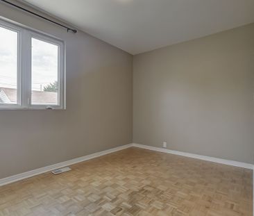 For Lease - 367 Westmoreland Avenue Unit# Main, Toronto, Ontario - Photo 6