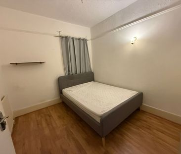 Room in a Shared House, St Stephen's Road, E6 - Photo 3