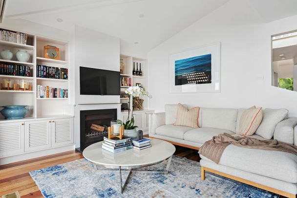 Coastal Living At Its Finest. - Photo 1