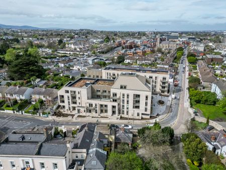 Two Bedrooms @ Rockpoint, Newtown Avenue, Blackrock, County Dublin. - Photo 2