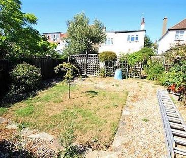 3 bedroom apartment to rent - Photo 6