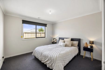 MODERN & STYLISH - Photo 4