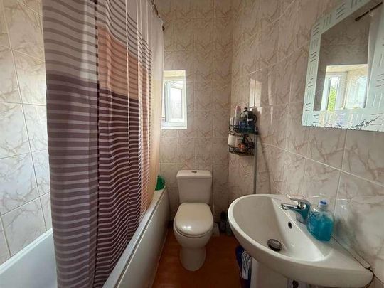 Ernest Street, Bolton, BL1 - Photo 1