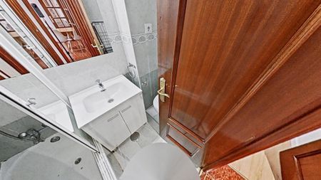 Piso de alquiler en Casco Antiguo - Photo 2