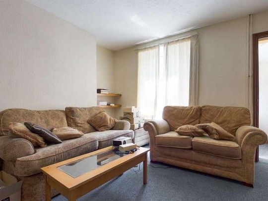 Upper Lewes Road, Brighton, BN2 - Photo 1