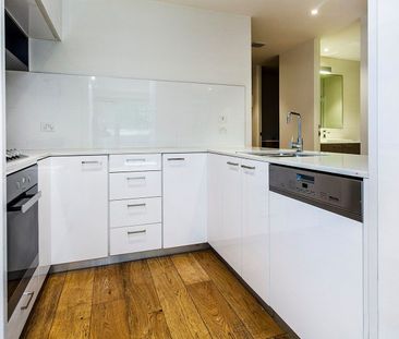 Modern apartment in Doncaster East - Photo 5