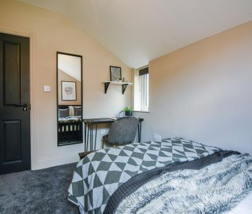 6 bedroom terraced house to rent - Photo 5