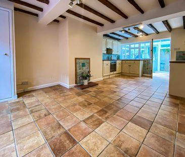 2 bedroom cottage to rent - Photo 1