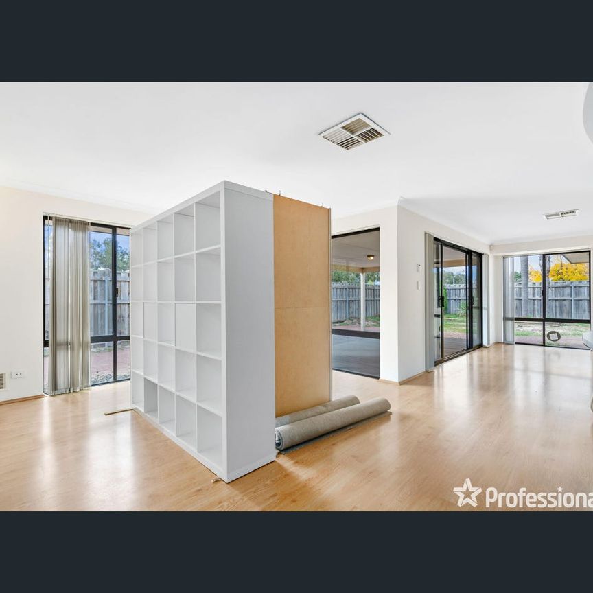 20 Baluchi Way, Henley Brook, WA 6055 - Photo 1