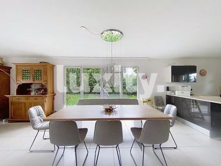 Maison meublée à louer – 4 à 8 mois – 5 min à pied de la gare de Coppet - Foto 3