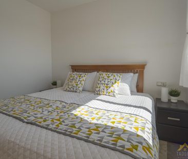 Apartamento de alquiler en Sierra de Los Villares, 91, Gea y Truyols - Photo 5