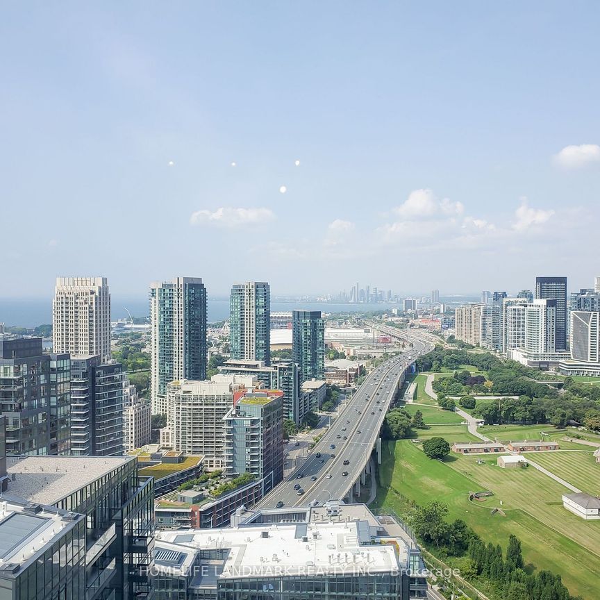 For Lease - 85 Queens Wharf Road Unit# 4206, Toronto, Ontario - Photo 1