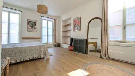Location Appartement 2 pièces Meublé 96m² STE FOY LES LYON 69110 - Photo 4