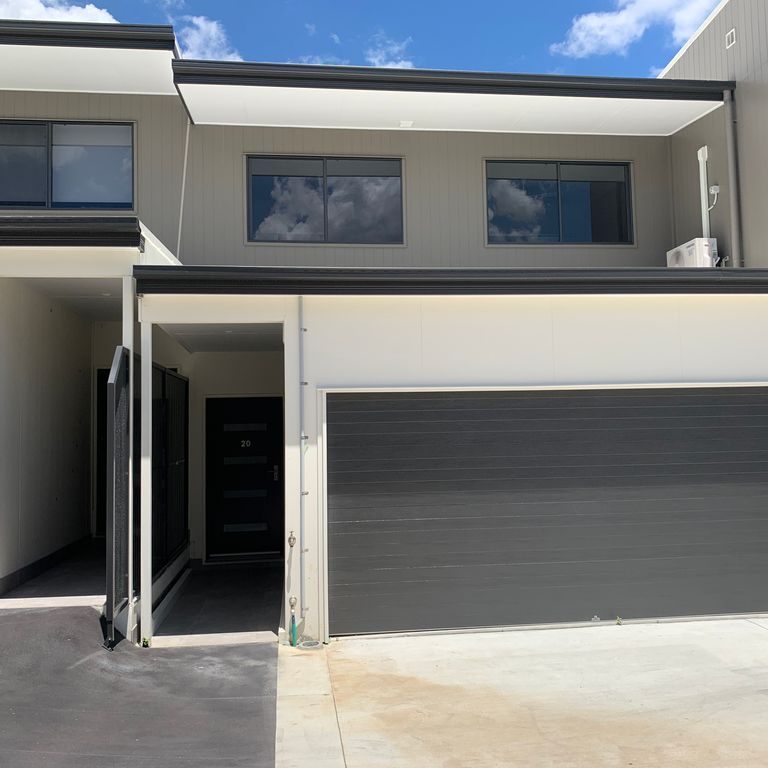 BRAND NEW THREE BEDROOM TOWNHOUSE IN AN ELEVATED POSITION - Photo 1