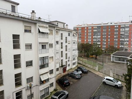 Apartamento T2 em Lisboa - Photo 2