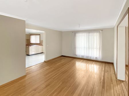 2 Maddern Street, Black Hill - Photo 2