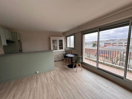 Apartment - Photo 3