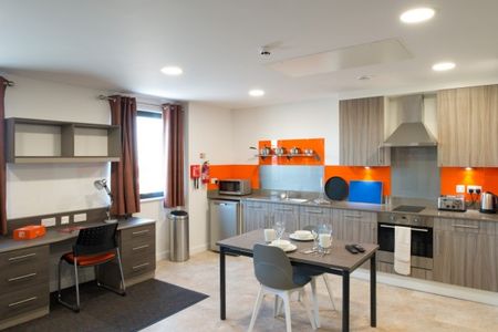 Premium Student Accommodation - All Utility Bills Included - Photo 5