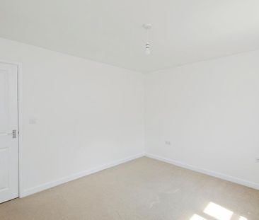 2 bedroom property to rent - Photo 4