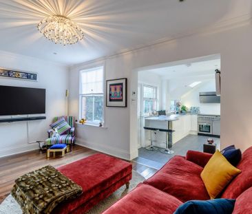 2 bedroom end of terrace house to rent - Photo 2