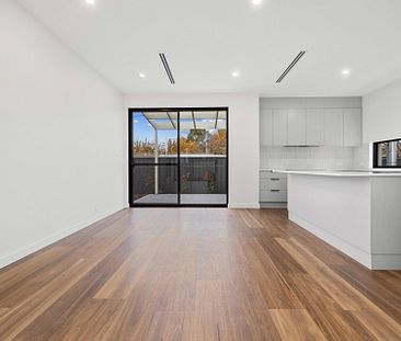 Stunning, brand-new townhouse in highly sought after Curtin - Photo 1