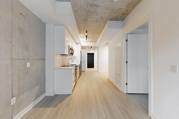 For Lease - 284 King Street Unit# 401, Toronto, Ontario - Photo 1