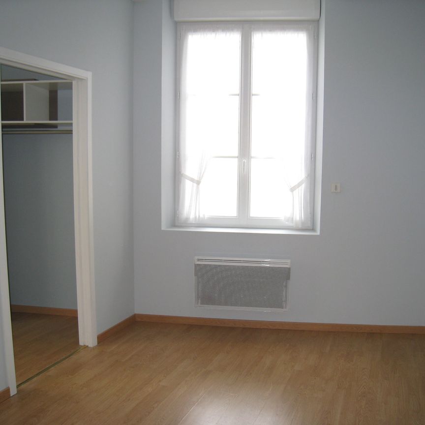 Location Appartement 2 pièces 27m² ORLEANS 45000 - Photo 1