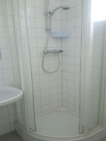 15433 Zentrumsrand! Neue Küche! - Photo 3