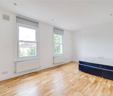 4 bedroom maisonette to rent - Photo 1