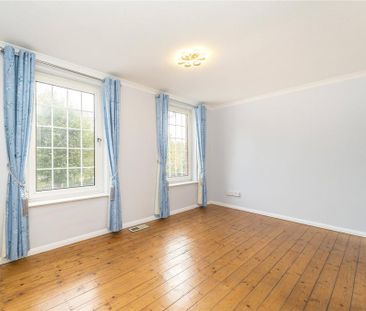 4 bedroom terraced house to rent - Photo 4