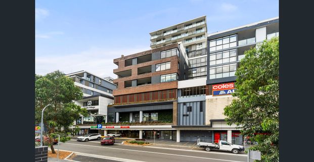 Luxurious and Conveniently Positioned Apartment - Photo 1