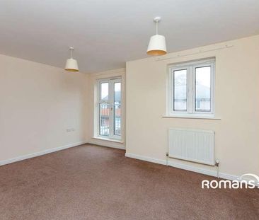 Cromwell Road, Camberley, GU15 - Photo 4