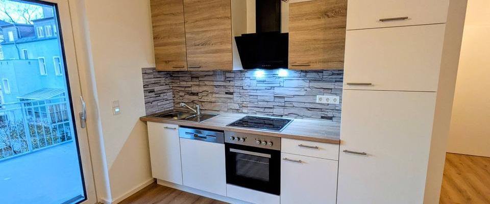 Erstbezug: Hochwertige 2-Zimmer-Wohnung mit großem Balkon - Foto 1