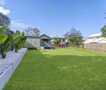 Fully renovated home in ideal location - Photo 5