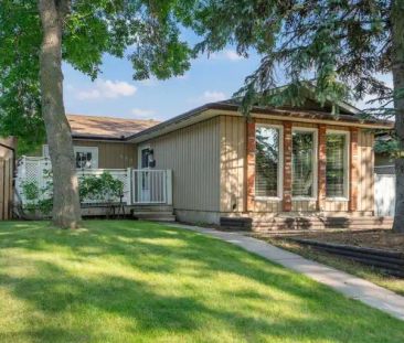 3-bedroom bungalow in private lake community of Midnapore! | 480 Mi... - Photo 1