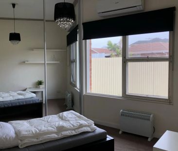 PRIVATE 2 BEDROOM UNIT! - Photo 5