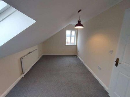 Cambridge Court, Tindale Crescent, Bishop Auckland, County Durham, DL14 - Photo 5