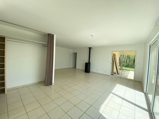 Location Maison 4 pièces 89m² - Photo 1